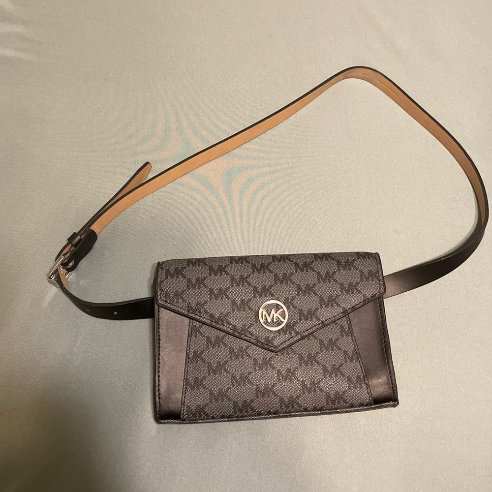 Michael Kors Fanny Pack